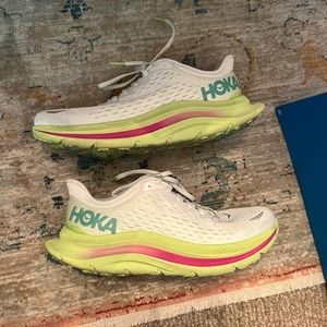 HOKA KAWANA ‘Blanc de blanc Butterfly’